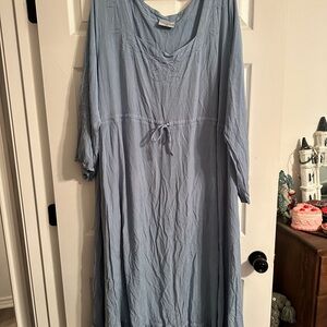 Elegant Blue Maxi Dress